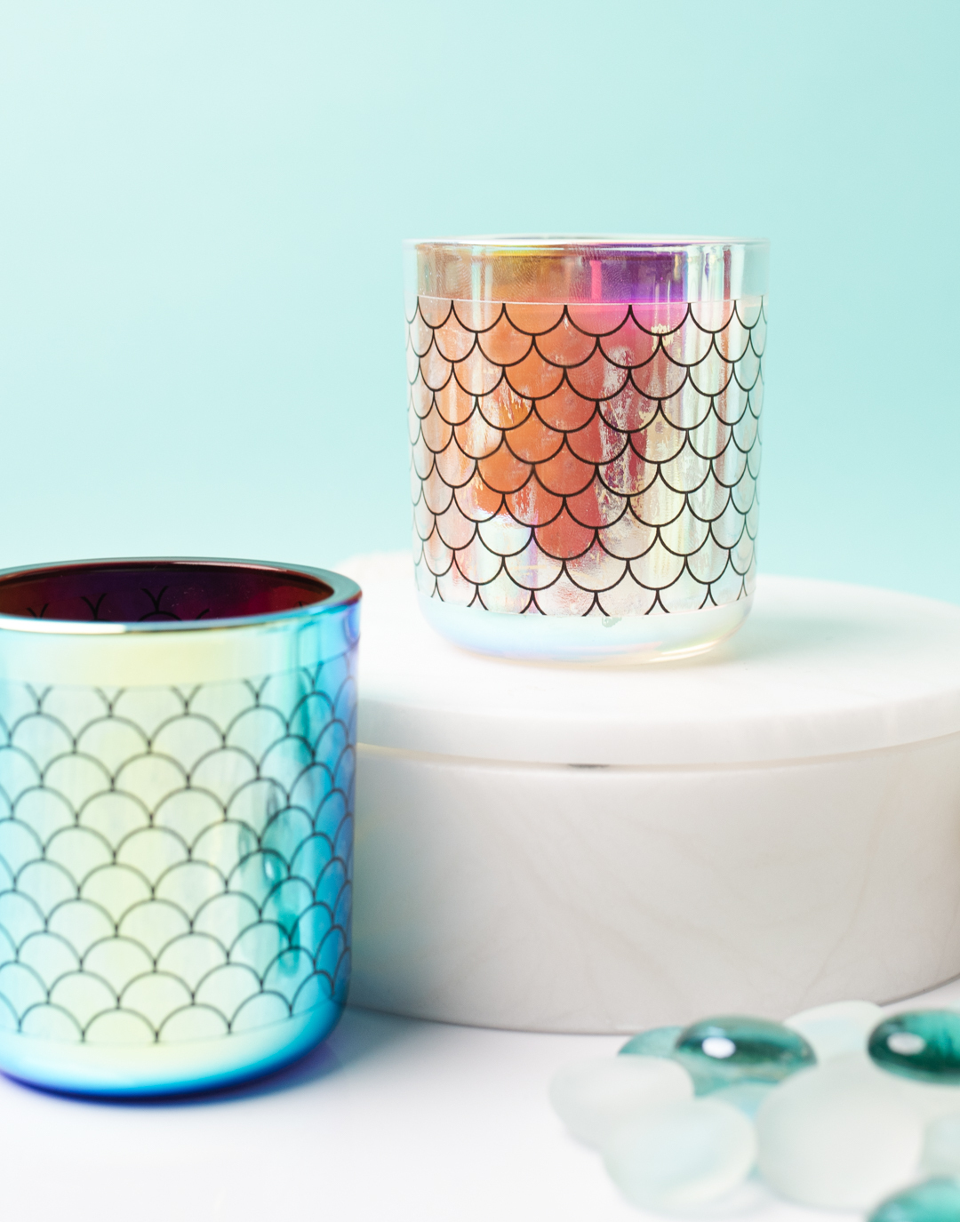 Chameleon Prism and Prism candles with clear scale labels.